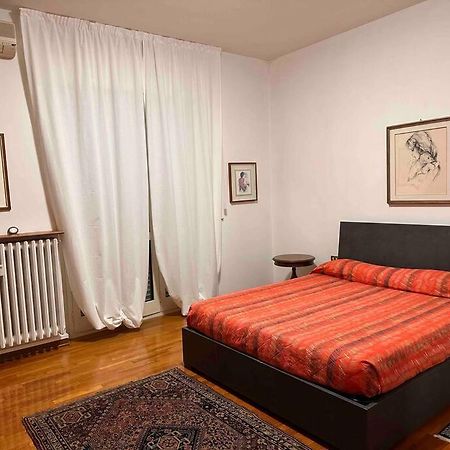 Апартаменты A Casa Di Gianni Галларате Экстерьер фото